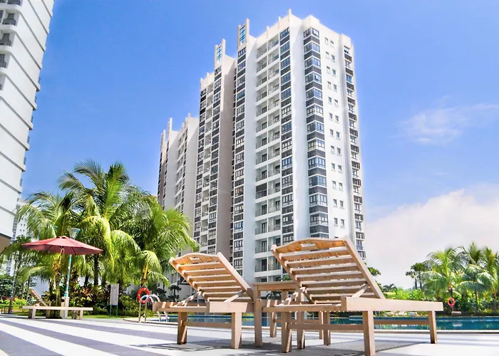 Country Garden Danga Bay By Lions Bay
